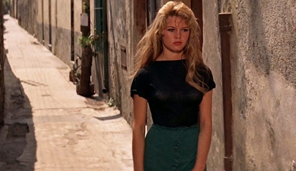 Brigitte Bardot, numa cena do filme que a tornou famosa, E Deus... Criou a Mulher (Et
Dieu... Créa la Femme, 1956).